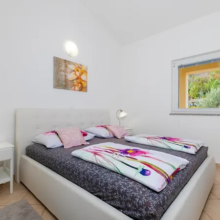 Apartment Panoramica - Ravni